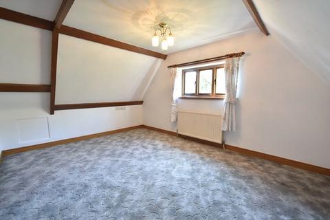 3 bedroom detached house to rent, Bury Road, Brandon, Suffolk, IP27