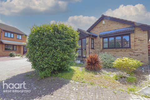 19 Collington Way, West Bridgford, Nottingham, NG2 7LR