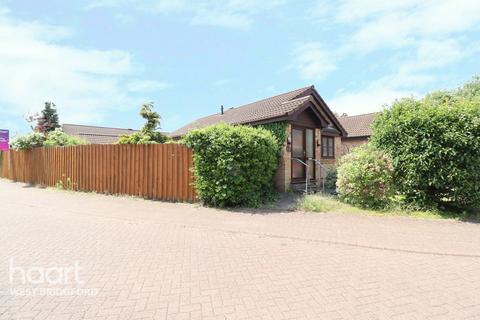 19 Collington Way, West Bridgford, Nottingham, NG2 7LR