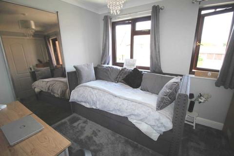 52 Falcon Fields, Maldon, CM9 6YA