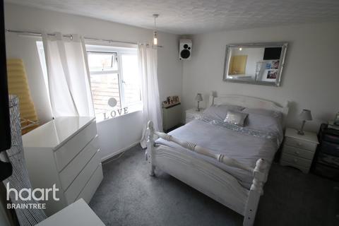 19 Jeffreys Road, Cressing, Braintree, CM77 8JH