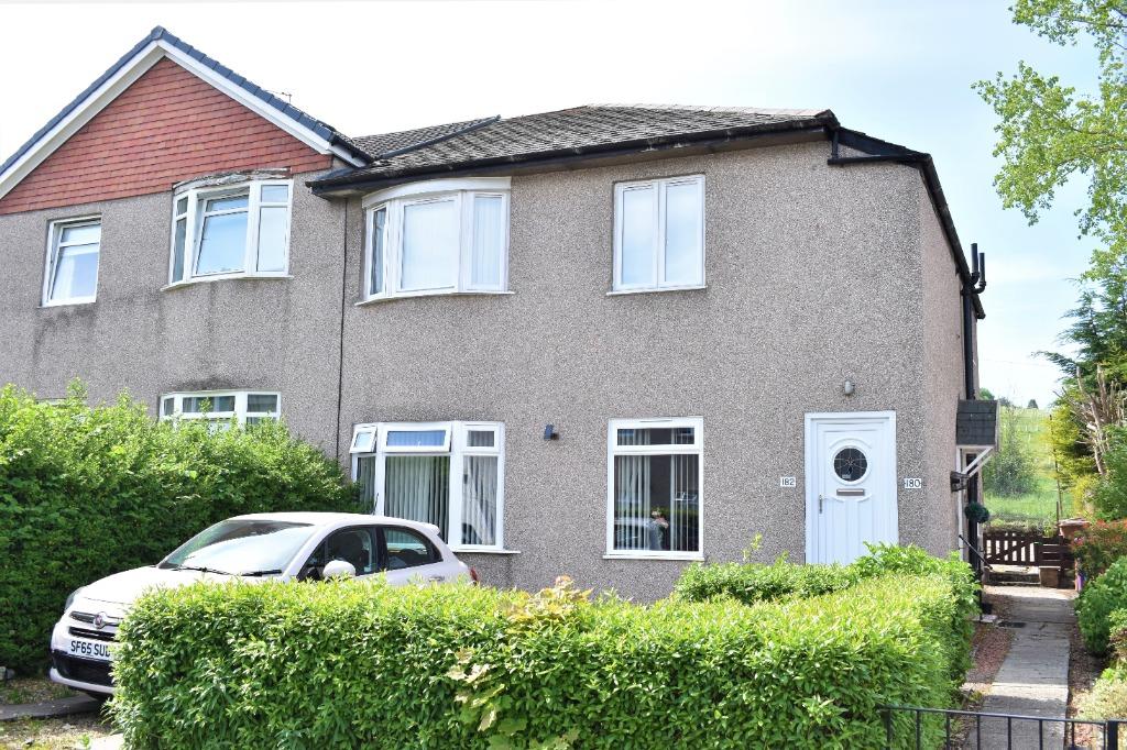 Crofthill Road, Croftfoot, Glasgow, G44 5NP 2 bed flat £80,000