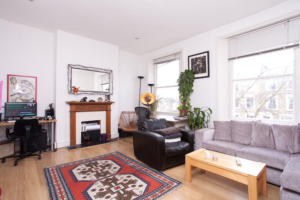 Mildmay Road, Islington, London N1 2 bed £2,145 pcm (£495 pw)