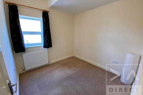 2 bedroom apartment to rent, Hook Road, Epsom KT19