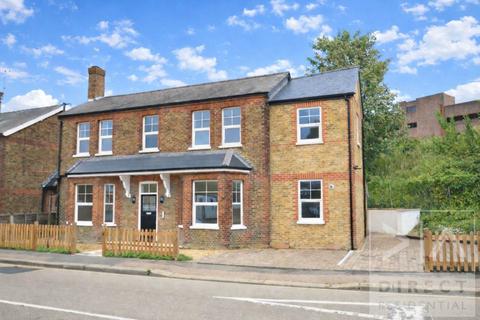 2 bedroom apartment to rent, Hook Road, Epsom KT19