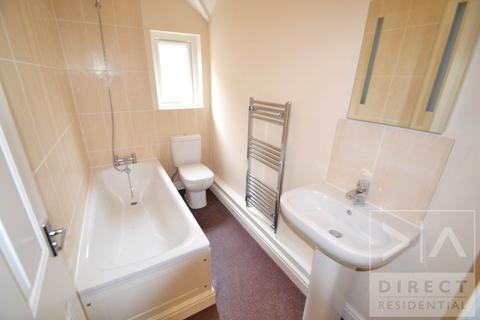 2 bedroom apartment to rent, Hook Road, Epsom KT19