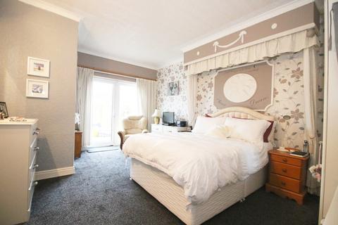 5 bedroom apartment for sale - Victoria Road West,  Thornton-Cleveleys, FY5