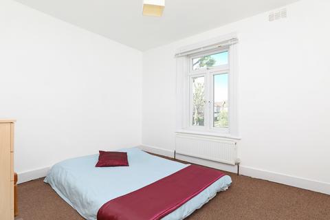84a Seaford Road, London, W13 9HU