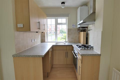 1 bedroom ground floor flat to rent, White Ladies Close, Havant UNFURNISHED