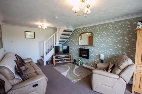 14 Gorstey Lea, Burntwood, WS7 9BG