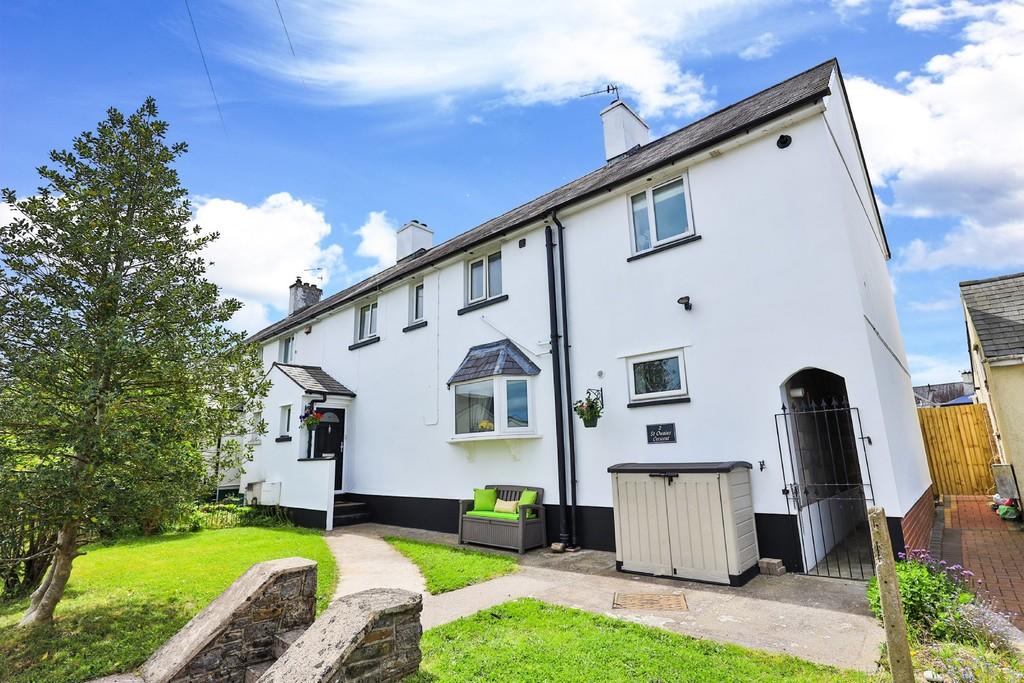 St. Owains Crescent, Ystradowen, Cowbridge, Vale of CF71 7TB