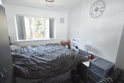 27 Croft Down Road, Solihull, B92 9BD