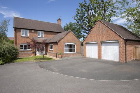 2 Mermaid Close, Gloucester, GL1 3HG