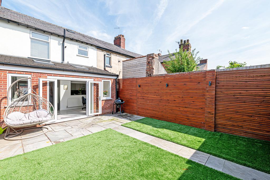 Hood Lane North, Great Sankey, Warrington 3 bed terraced house £200,000