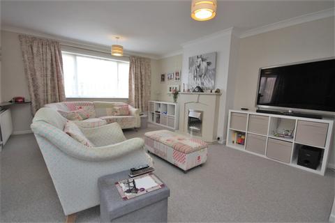 4 Exeter Close, Locks Heath, Southampton, SO31 6PX