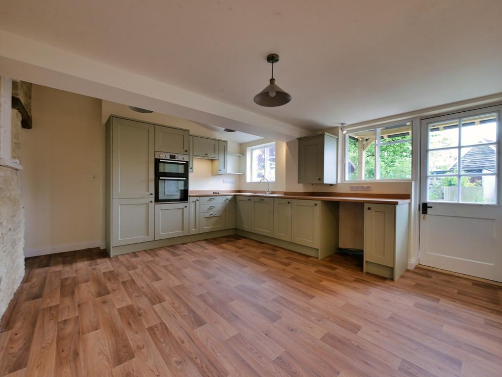 Kitchen diner