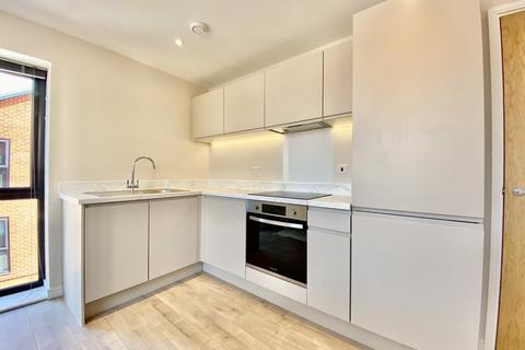 2 bedroom apartment to rent, Green Quarter, Cross Green Lane