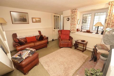 210 Badminton Road, Coalpit Heath, Bristol, BS36 2ST