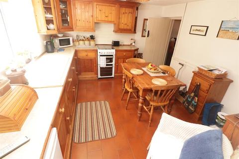210 Badminton Road, Coalpit Heath, Bristol, BS36 2ST