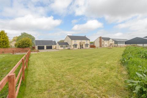 5 bedroom equestrian property for sale - Rose Tree House, Hetton-Le-Hill Farm, DH5