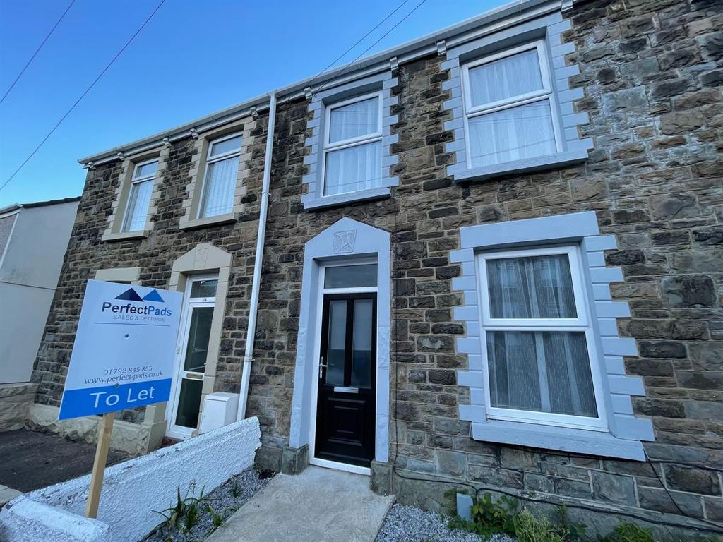 Waun Road, Morriston, Swansea 3 bed semidetached house £800 pcm (£