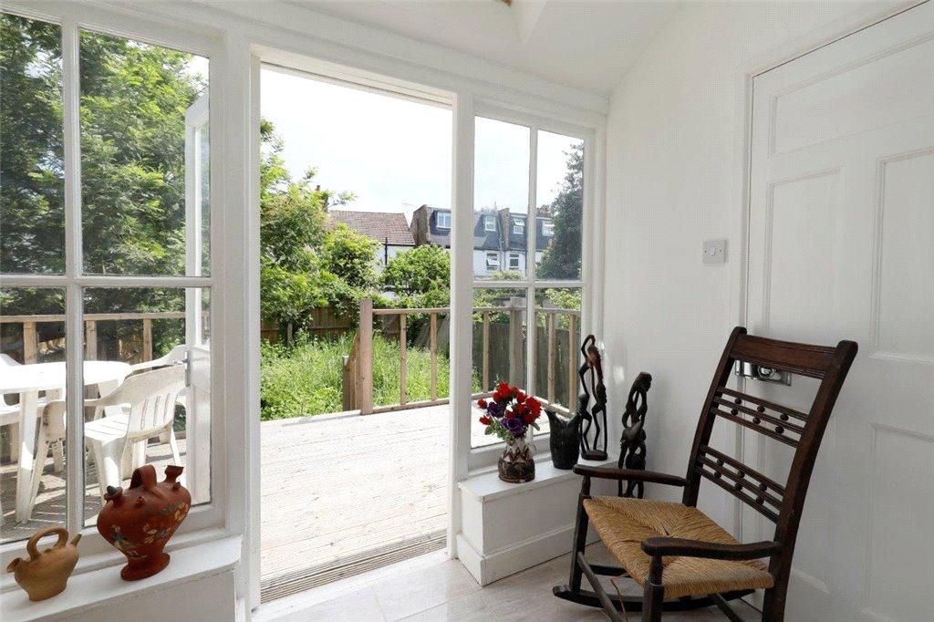 Strathmore Road, Wimbledon Park, SW19 3 bed terraced house £1,050,000
