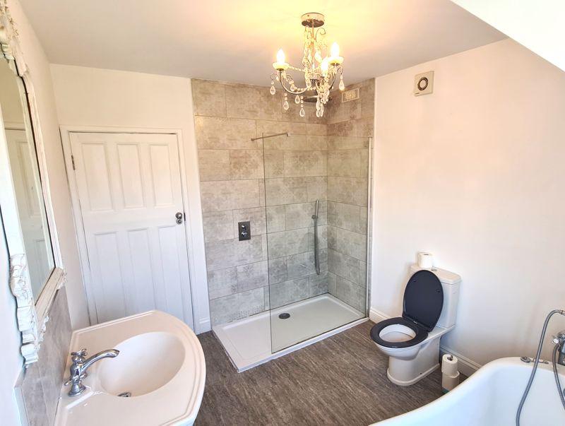 Bathroom angle 2
