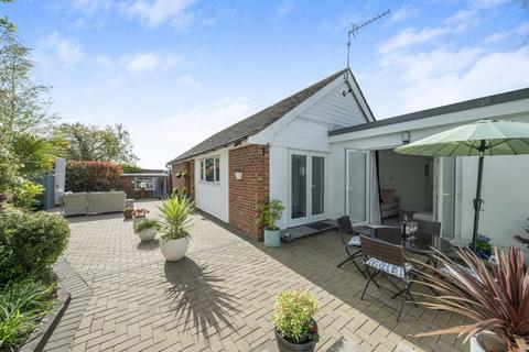 3 bedroom detached bungalow for sale, Brent Close, Bexley
