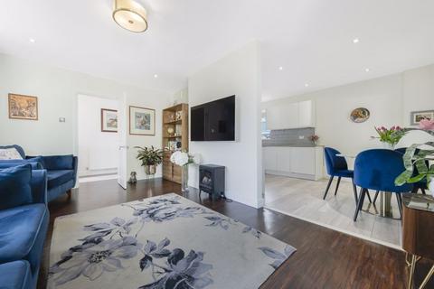 5 Brent Close, Bexley, DA5 3QL