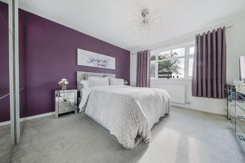 5 Brent Close, Bexley, DA5 3QL