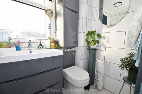 3 bedroom terraced house for sale, Elmore Close, Lee On The Solent