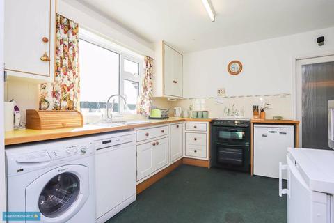7 Quantock Rise, Kingston St Mary, Taunton, TA2 8HJ