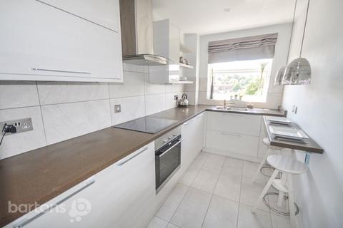 14 Broom Chase, Rotherham, S60 2SQ