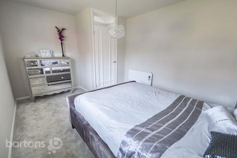 14 Broom Chase, Rotherham, S60 2SQ