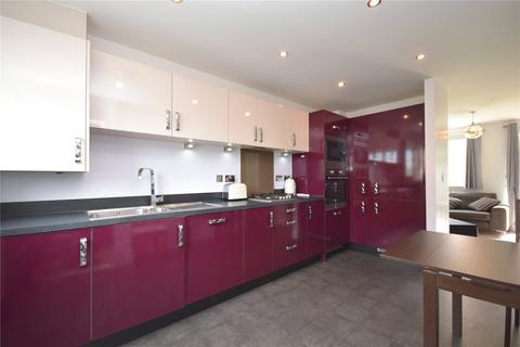 4 Springfield Crescent, Lofthouse, Wakefield, WF3 3FQ