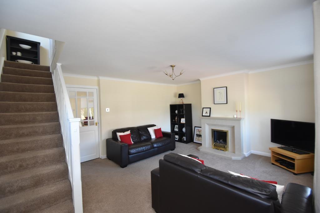 Bridgeway Terrace, Kirkintilloch, G66... 3 bed semidetached house £