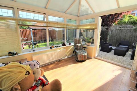 20 Chilcombe Place, Birdwell, Barnsley, S70 5SX