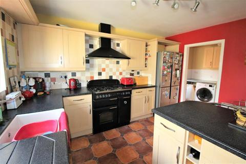20 Chilcombe Place, Birdwell, Barnsley, S70 5SX