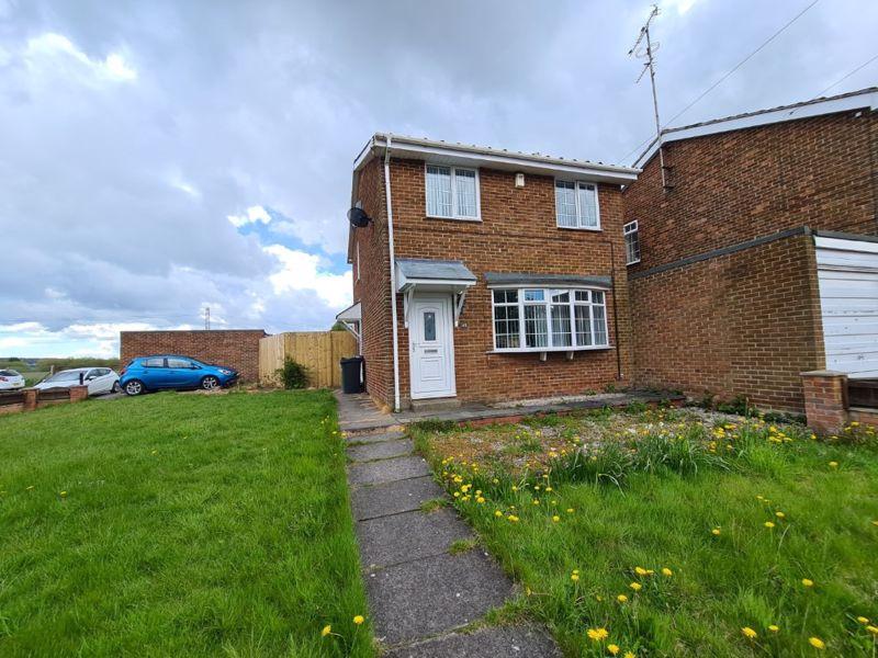 Kings Park, Scotland Gate, Choppington 3 bed link detached house £108,000