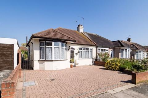 31 Heather Drive, Romford, RM1 4SP