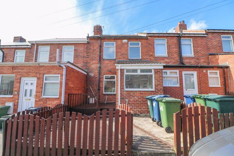 June Avenue, Winlaton Mill 3 bed terraced house £89,950