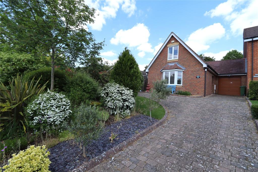Simpson, Simpson, Milton Keynes, MK6 3 bed bungalow £430,000