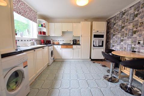 28 Leopard Drive, Pennyland, Milton Keynes, MK15 8AB