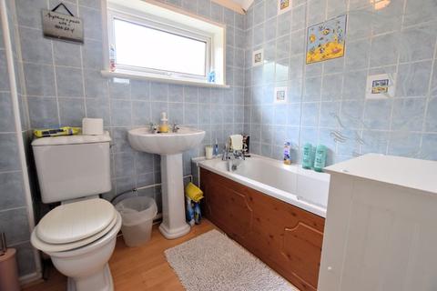 28 Leopard Drive, Pennyland, Milton Keynes, MK15 8AB