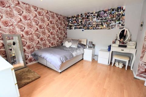 28 Leopard Drive, Pennyland, Milton Keynes, MK15 8AB