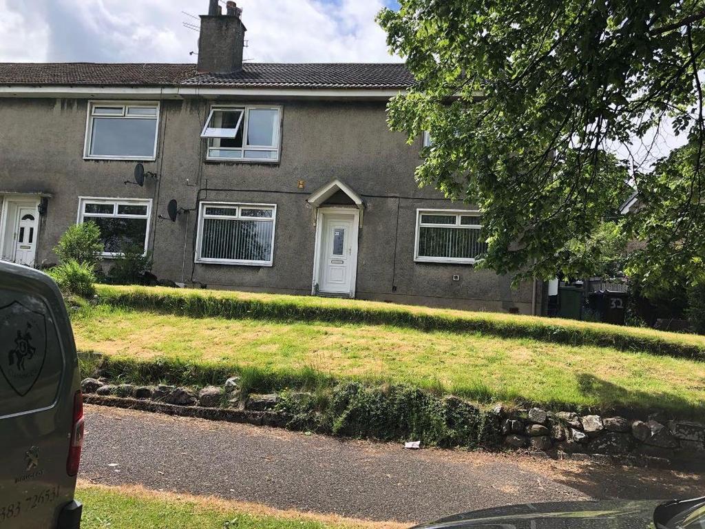 Glenburn Crescent, Paisley 2 bed terraced house £595 pcm (£137 pw)