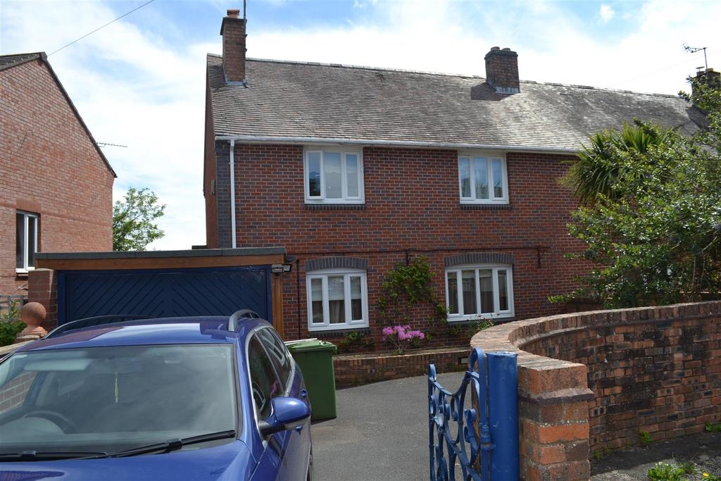 Wigmore Street, Leominster 3 bed semidetached house £239,000
