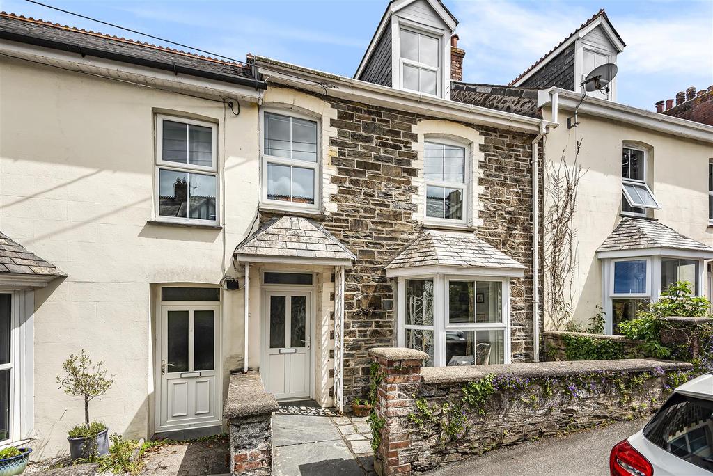 Fernleigh Road, Wadebridge 4 bed terraced house £395,000
