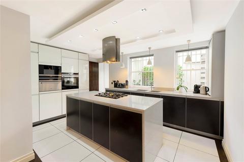 5 bedroom terraced house for sale, Lower Belgrave Street, Belgravia, London, SW1W