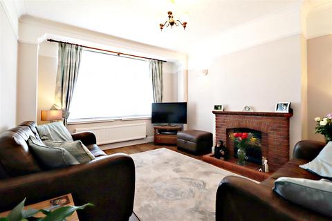 10 Arundel Close, Bexley, DA5 1QQ